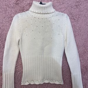 COPY - Turtleneck sweater